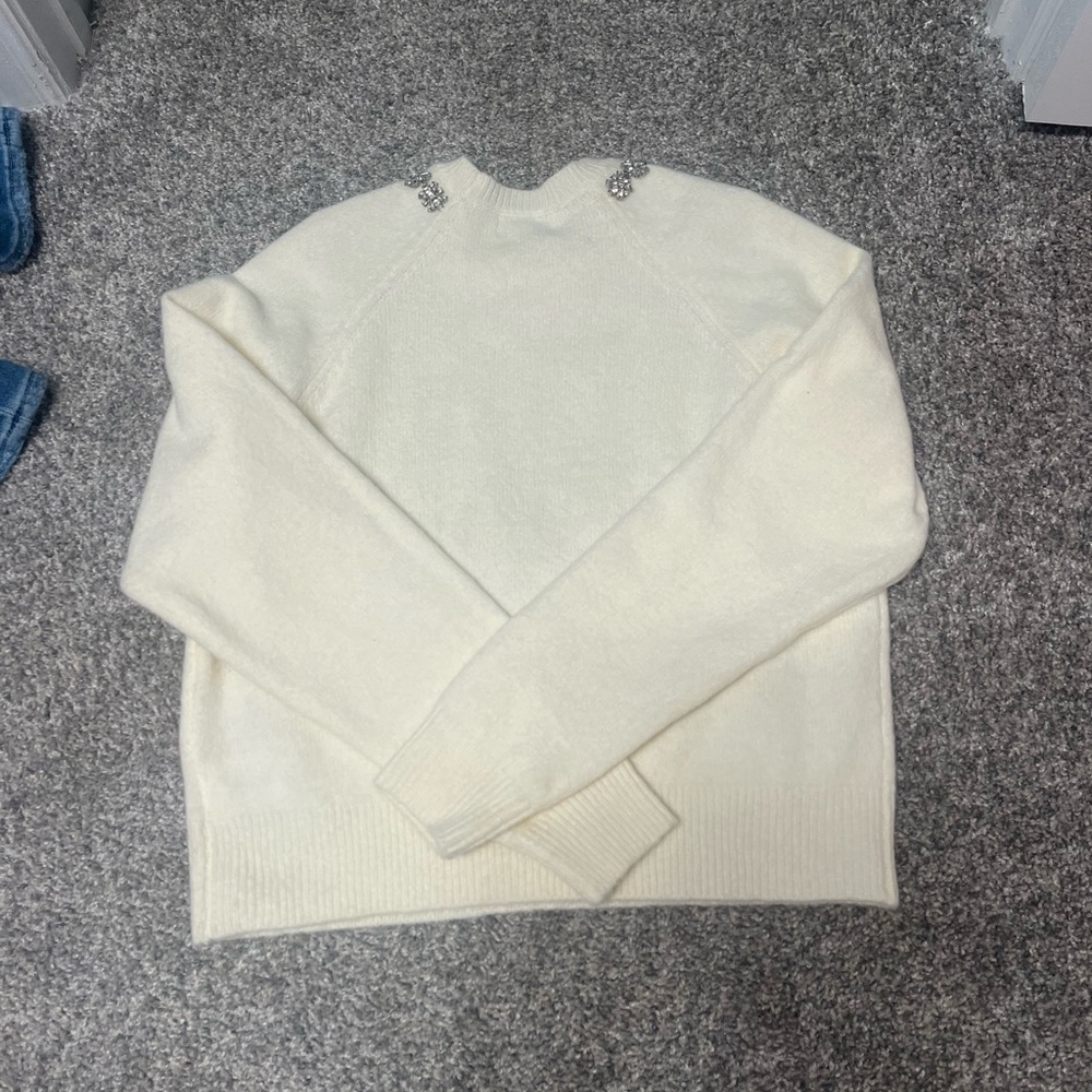 Express Sweater - Picture 3 of 3